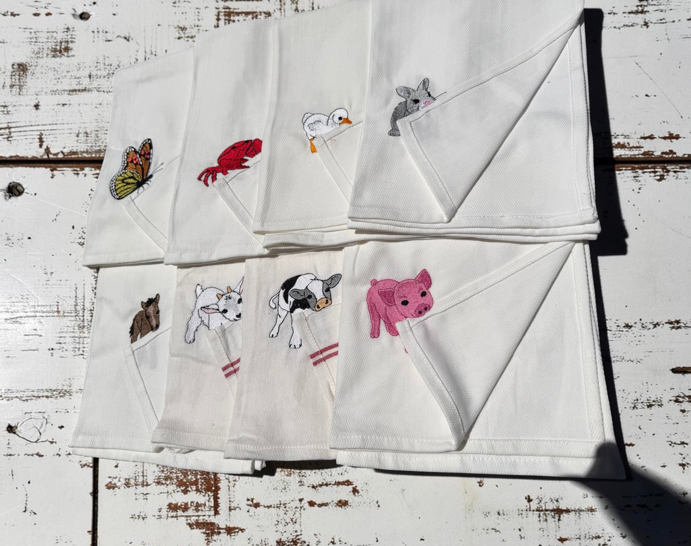 Embroidered Peek-A-Boo Animal Dish Towels – Farmhouse Kitchen Towels – Pig, Duck, Bunny, Butterfly & Crab Designs