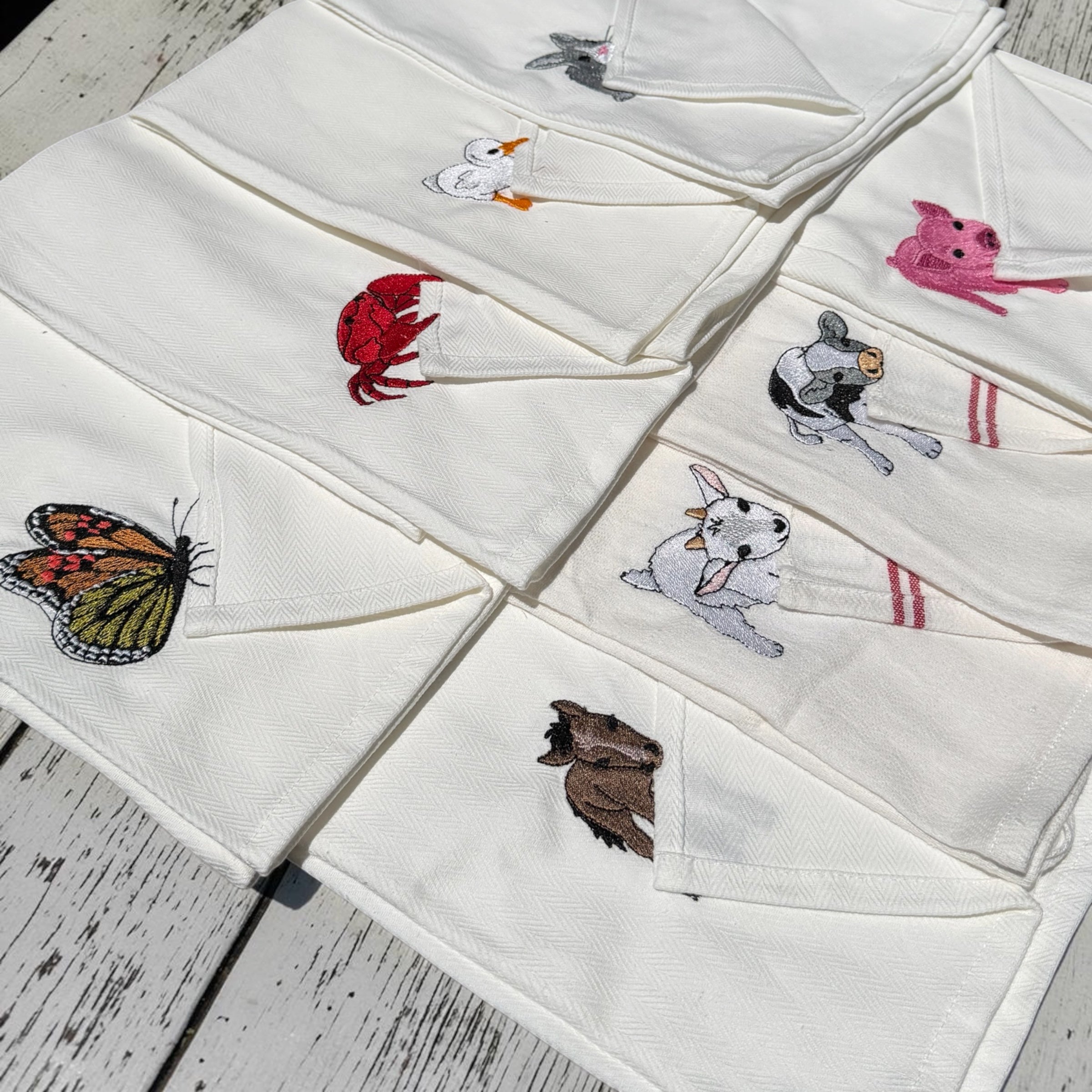 Embroidered Peek-A-Boo Animal Dish Towels – Farmhouse Kitchen Towels – Pig, Duck, Bunny, Butterfly & Crab Designs